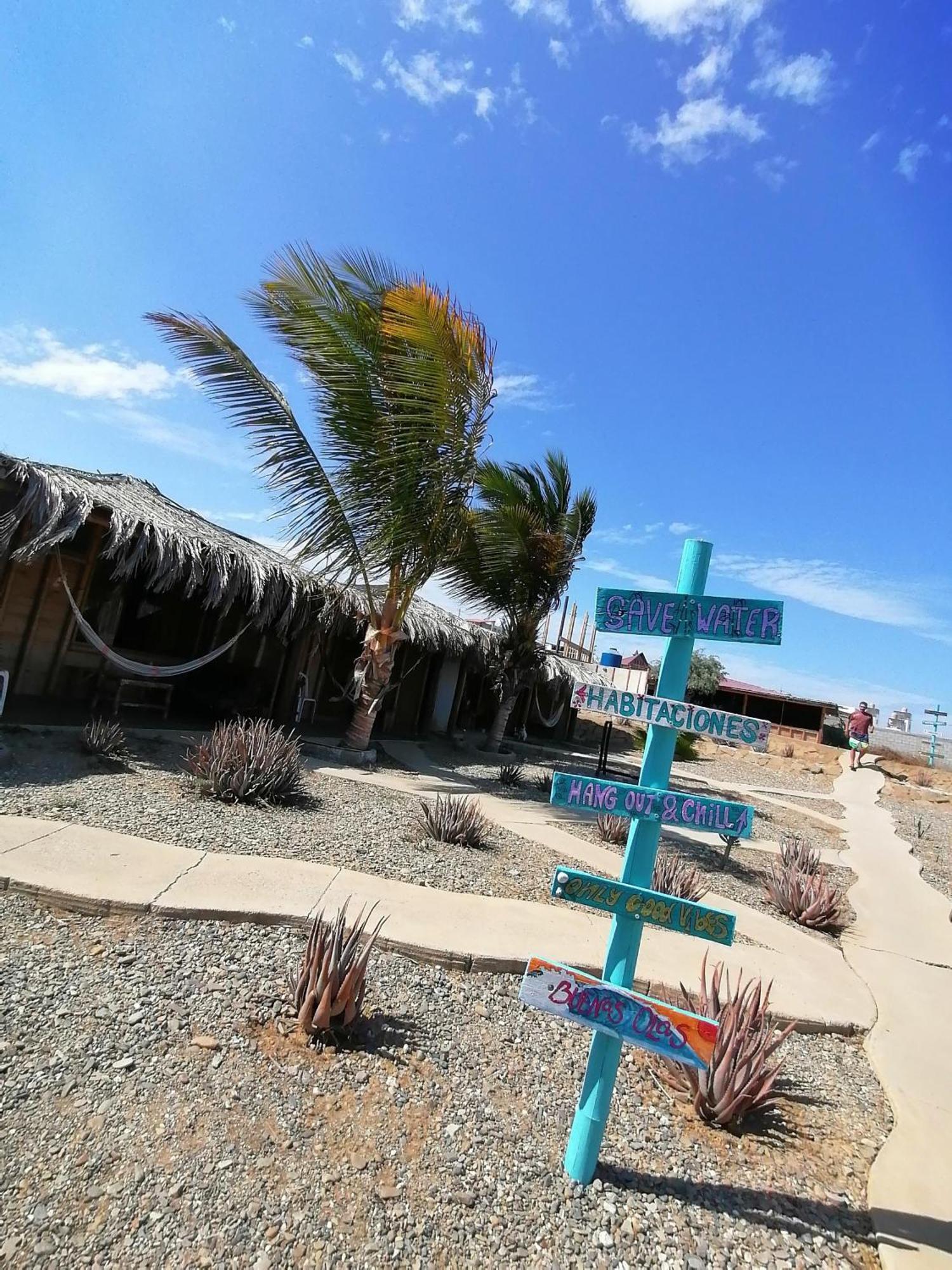 Wayra Hotel Lobitos Buitenkant foto