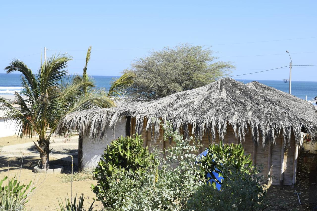 Wayra Hotel Lobitos Buitenkant foto